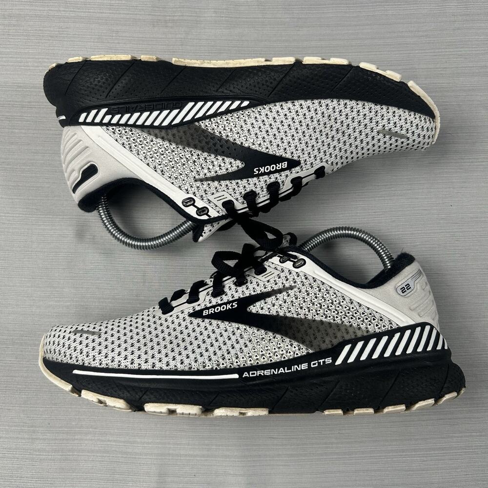 Brooks Adrenaline GTS 22 Womens Size 8 White Black Running Sneakers 1203531B135